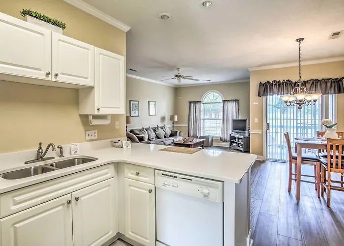 Golfers Paradise Myrtle Beach Condo With Pool!