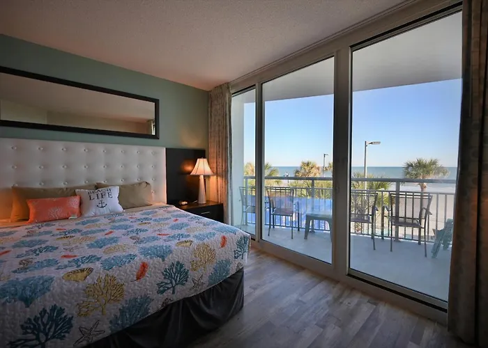Gorgeous Ocean Front Condo 2Bd 2 Full Baths, 2 Balconies
