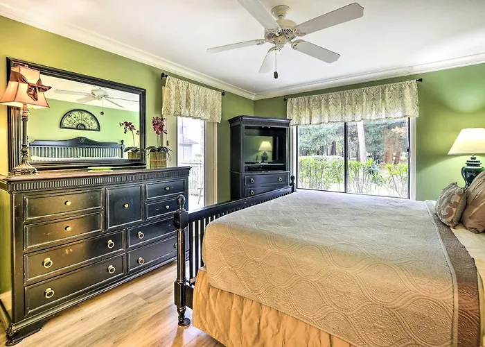 Newly Updated Myrtle Beach Villa With Beach Access!