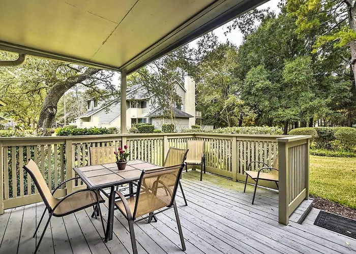 Newly Updated Myrtle Beach Villa With Beach Access!