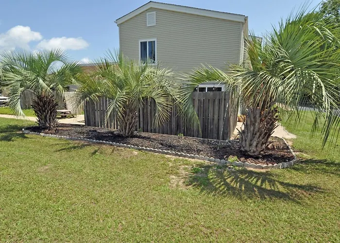 A4Spv 3Br/2B Condo Close To The Beach With Pool