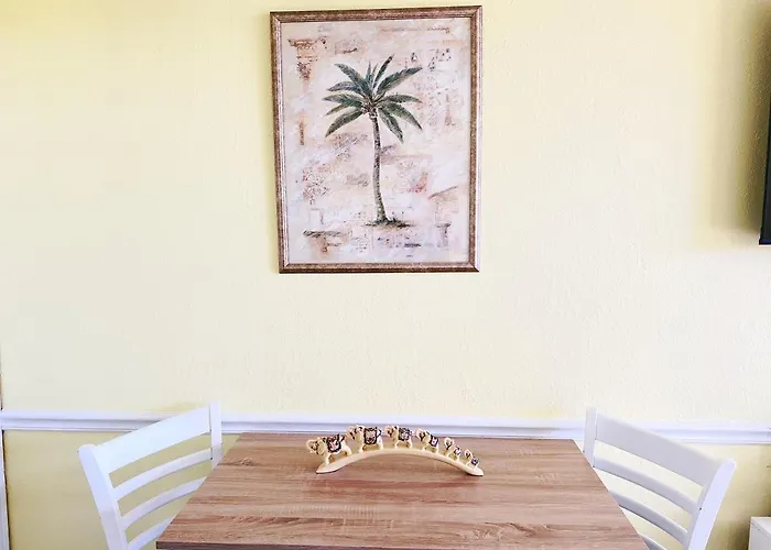 Boardwalk - Amazing Oceanfront Condo - Free Parking Included