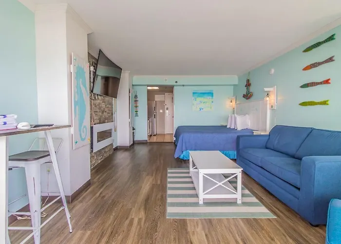 Caravelle 420 Villa Myrtle Beach with Pool