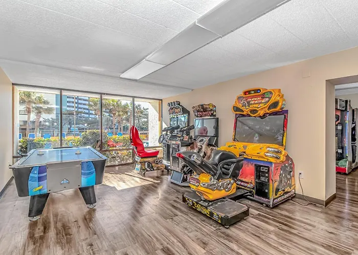 Pet friendly Ocean View Suite With Beachy Decor And Accents Caravelle Resort 206 Sleeps 6 Guests Myrtle Beach