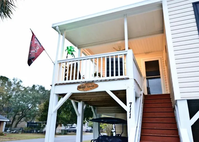 Beach Haven House With Pool And Hot Tub