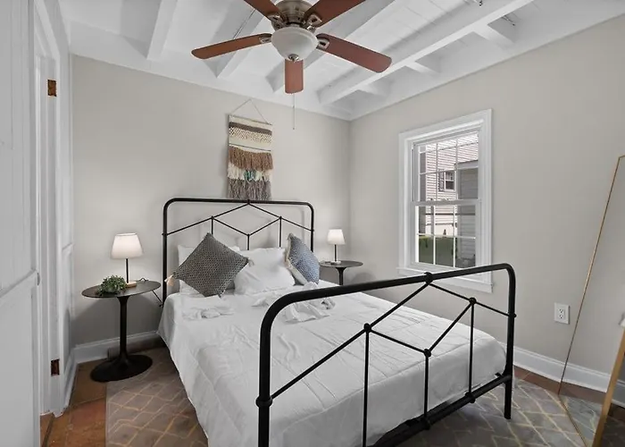 Cozy And Central 2Br Parking 2Min Walk To Beach