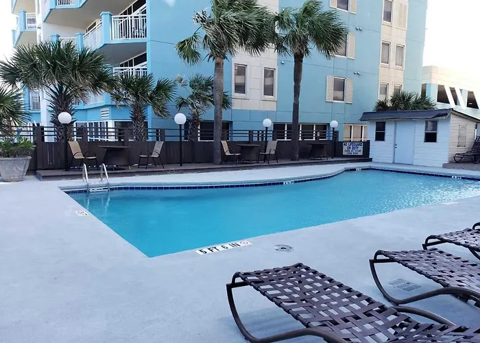 Ocean View Studio-Sun N Sand 603