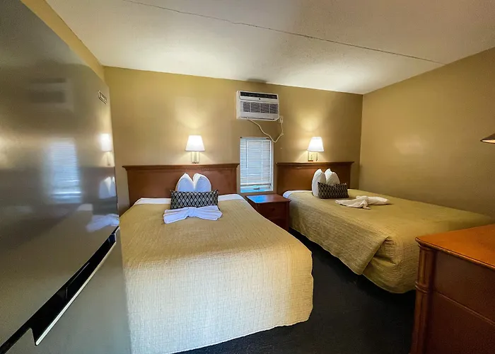 Oceanfront Viking Motel
