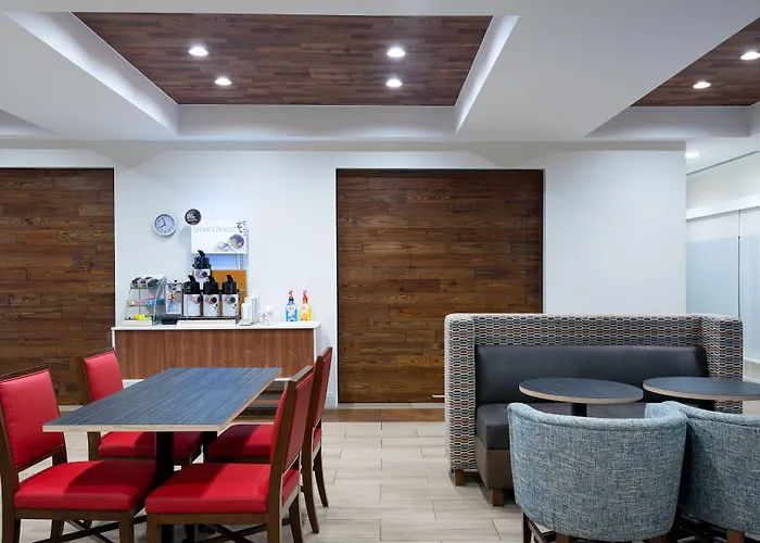 Holiday Inn Express & Suites Florence I-95 & I-20 Civic Ctr By Ihg