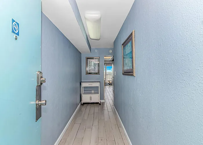 Oceanfront 1 Bedroom 2 Bath Suite Boardwalk 439 Myrtle Beach