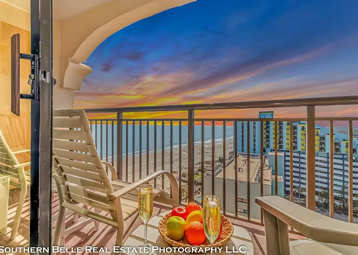Ocean View Double Suite With Beautiful Decor And Accents Caravelle Resort 1504 Sleeps 6 Guests Myrtle Beach with Pool