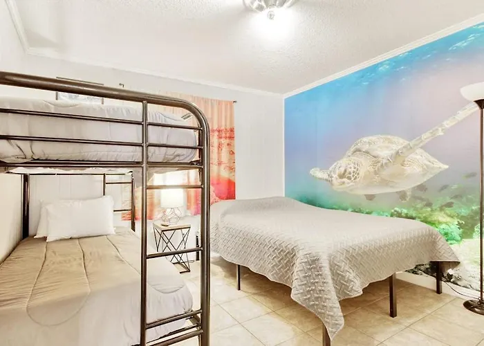 Cherry Grove Retreat & Sea Cabin