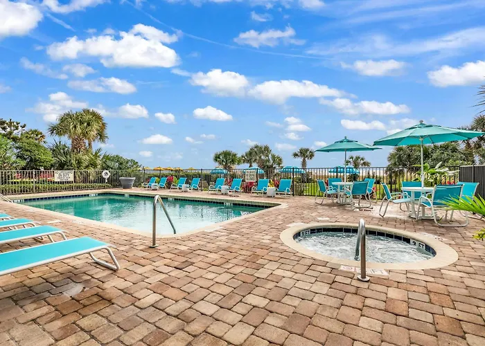 Breathtaking Ocean View 1 Bedroom Queen Suite! Meridian Plaza 707 - Perfect For 4 Guests!